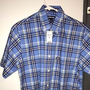 men’s button shirt size M